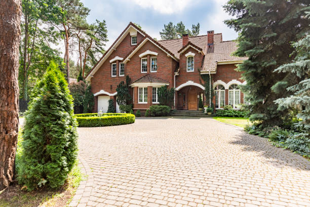 Residential Paver Driveway in Loveland, OH